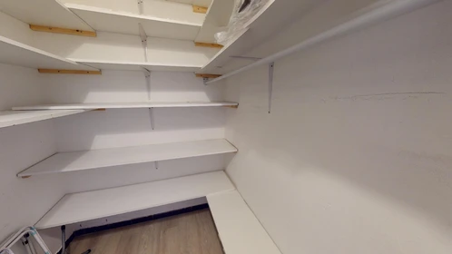 Chambre privée à 21 Rue Alfred Brinon, image 31 de 44