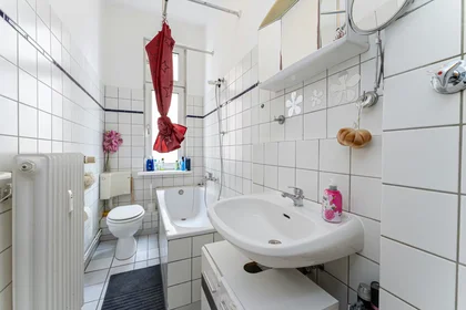 Private room at Potsdamer Straße, Bezirk Steglitz-Zehlendorf, image 10 of 10