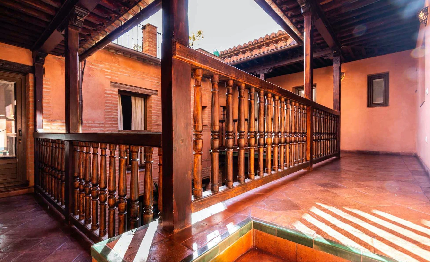 Granada de modern ve aydınlık daire