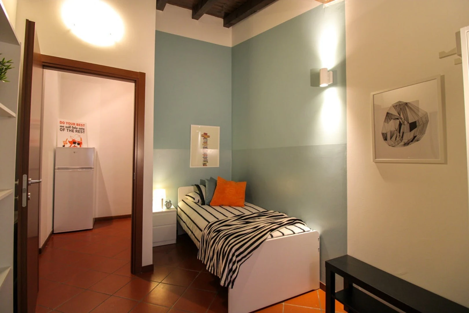 Brescia de çift kişilik yataklı kiralık oda