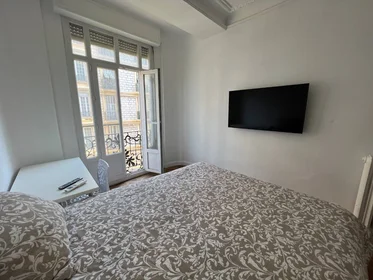 Private room at Nice, 06000, image 28 of 49