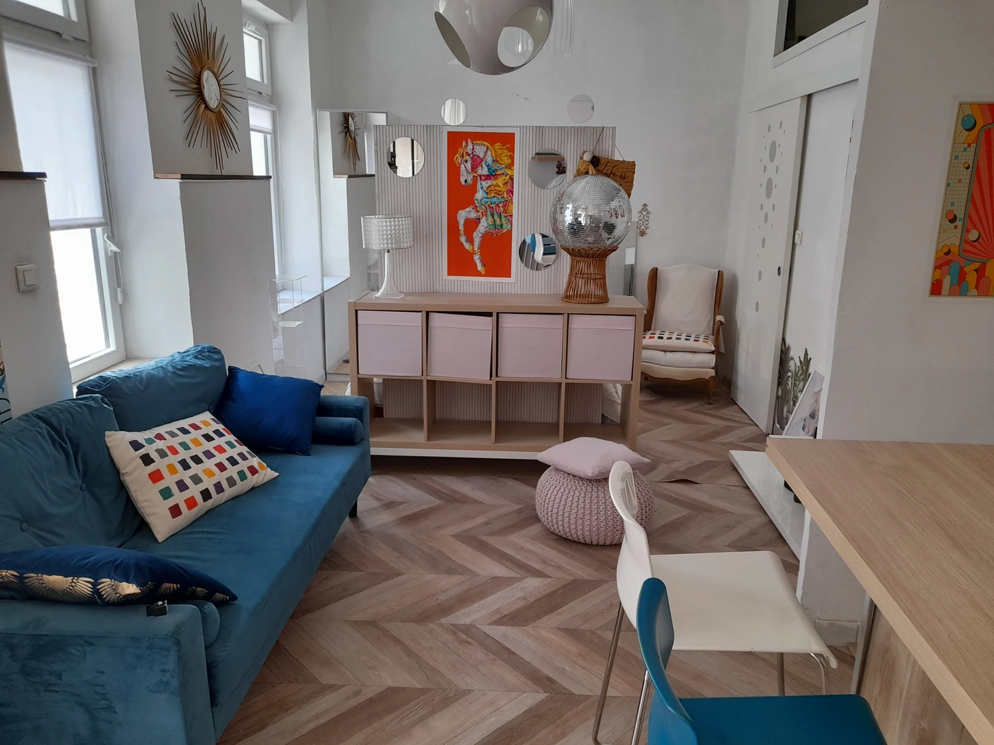 Komplette Wohnung voll möbliert in Marseille