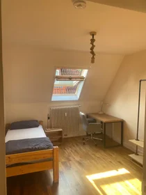 Stanza privata in Haakestraße, Heimfeld, immagine 1 di 10
