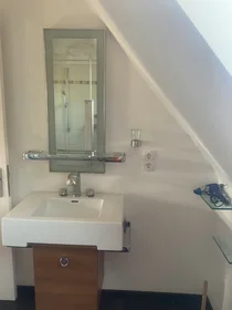 Stanza privata in Haakestraße, Heimfeld, immagine 8 di 10