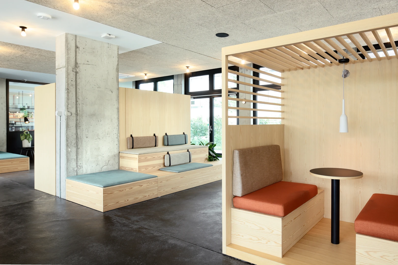 Zimmer mit Doppelbett zu vermieten Frankfurt