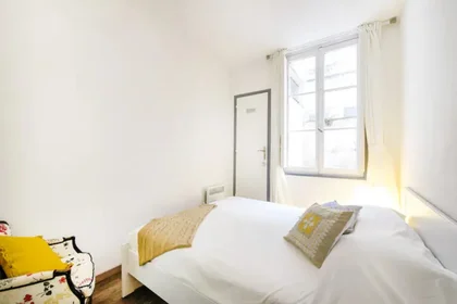 Logement entier à Rue Emile Fourcand 41, image 12 de 16