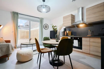 Privatzimmer in der 37 avenue de londres, bild 10 von 41