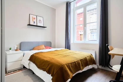 Privatzimmer in der 37 avenue de londres, bild 15 von 41