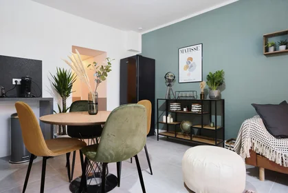 Privatzimmer in der 37 avenue de londres, bild 4 von 41