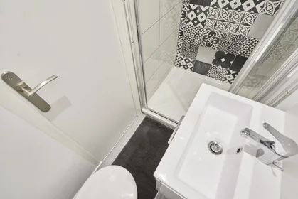 Privatzimmer in der 37 avenue de londres, bild 40 von 41