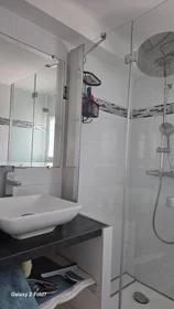 Private room at Antibes, 06600, image 18 of 21