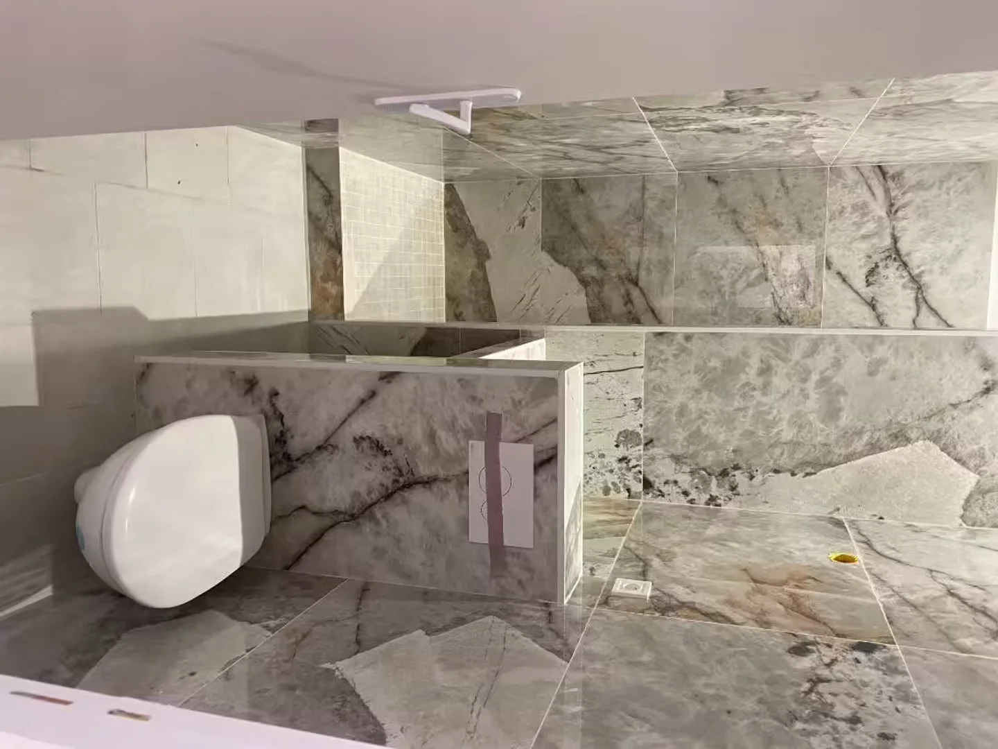 Habitación estudiantil económica cerca del campus en 