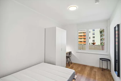 Privatzimmer in der Waagner-Biro-Straße 128, 8020 Graz, Austria, bild 1 von 12