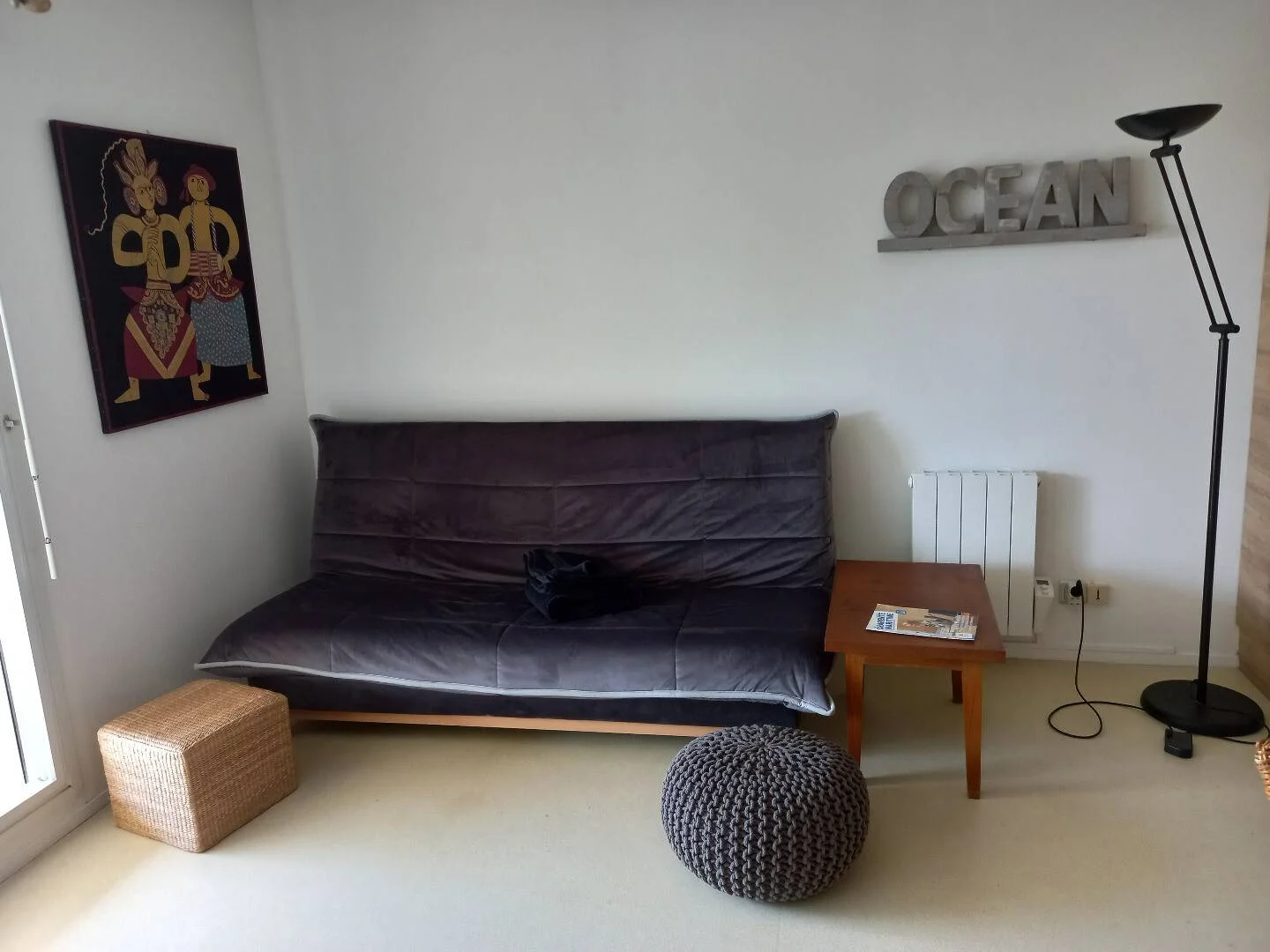 Chambre confortable pour étudiants disponible dans 