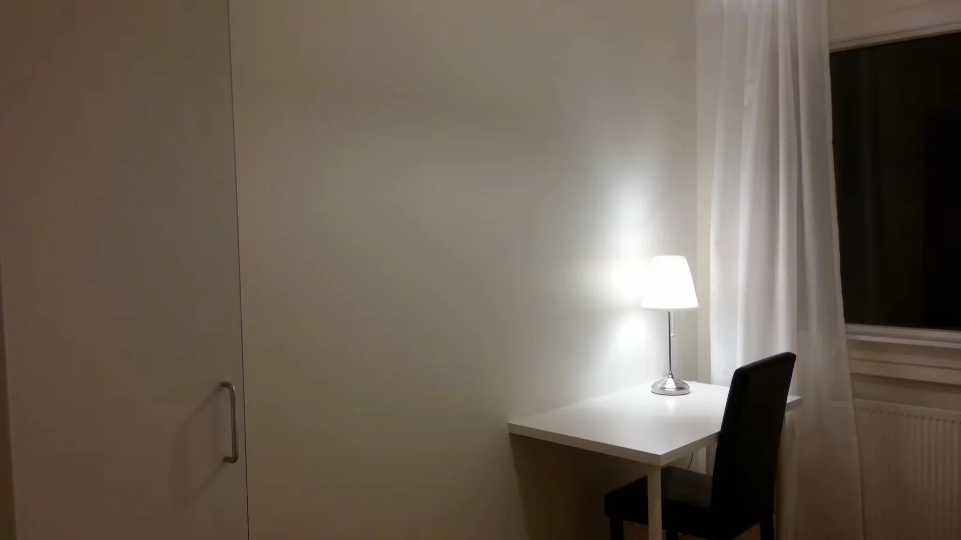 Confortevole e spaziosa stanza per studenti in 