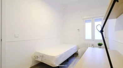 Cheap private room in Getafe