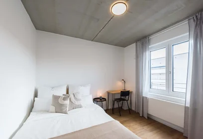 Private room at Gref-Völsing-Straße 15, 60314 Frankfurt am Main, Germany, image 1 of 10