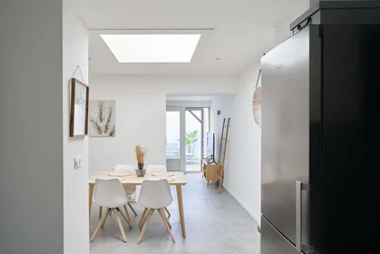 Privatzimmer in der 48 Rue Fernig, 59300 Valenciennes, France, bild 18 von 22