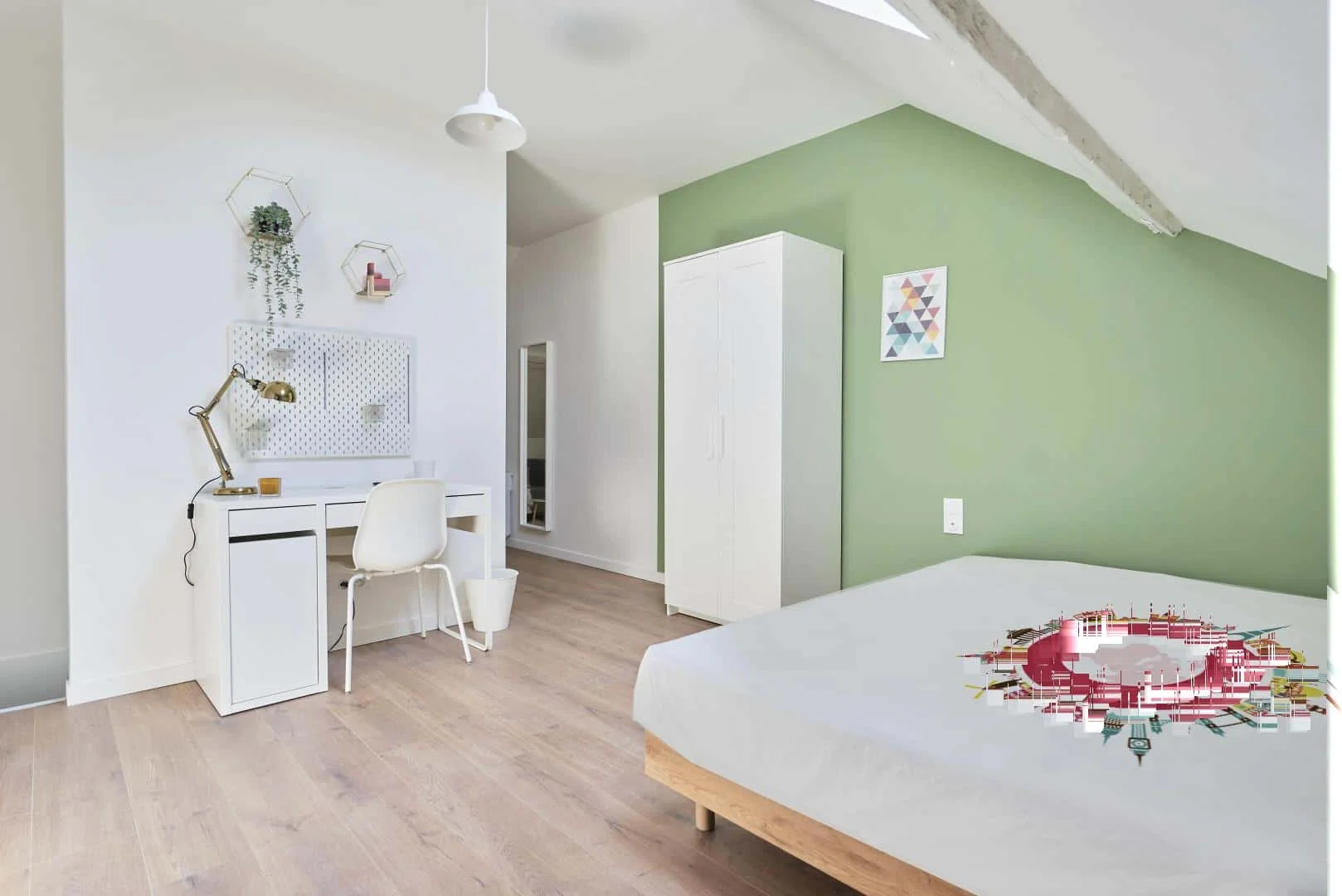 Habitación para estudiantes en  con área de estudio y facilidades compartidas