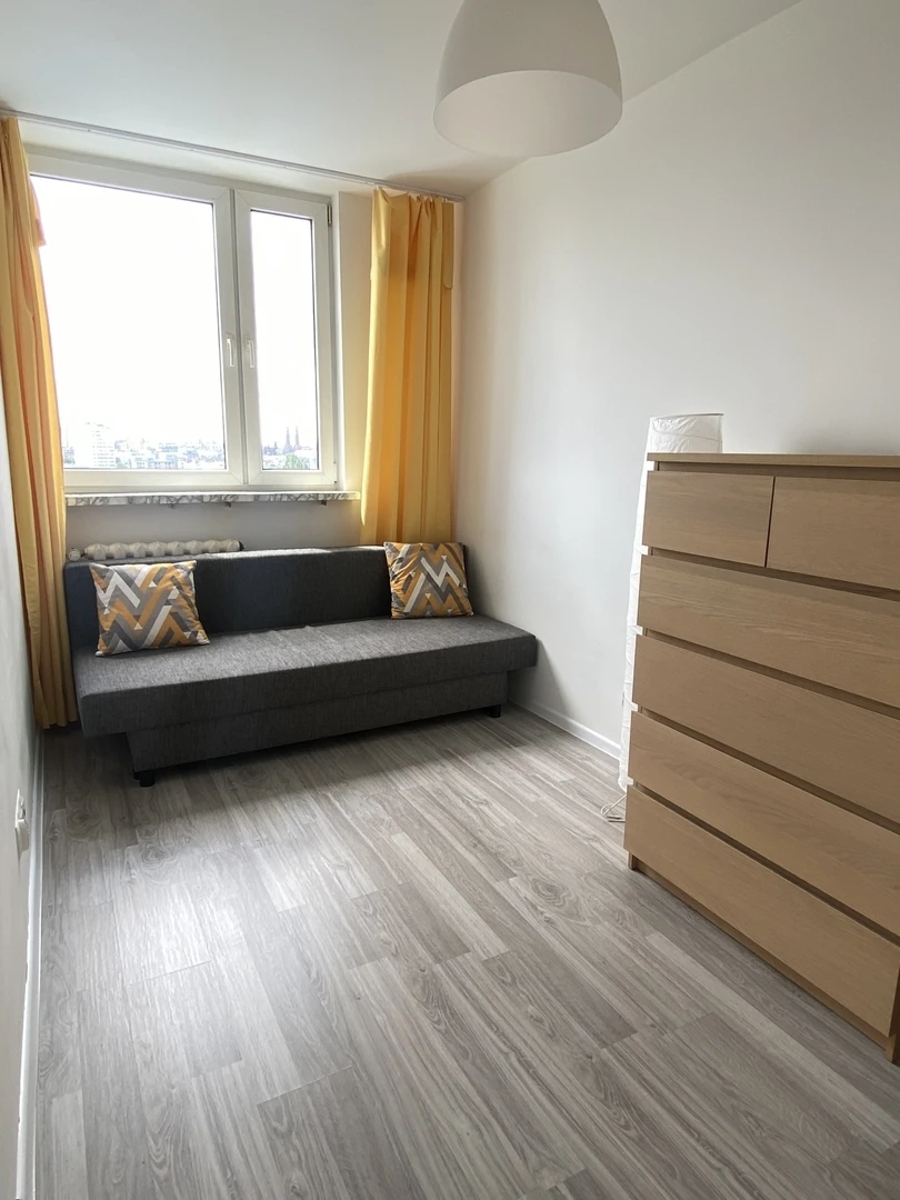 Habitación compartida barata en Varsovia