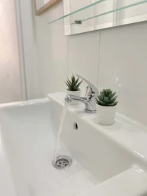 Quarto privado em Bda. la Palmilla, 3, 41009 Sevilla, España, imagem 12 de 12