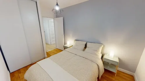 Habitación privada en Rue Barral de Montferrat, , imagen 1 de 10