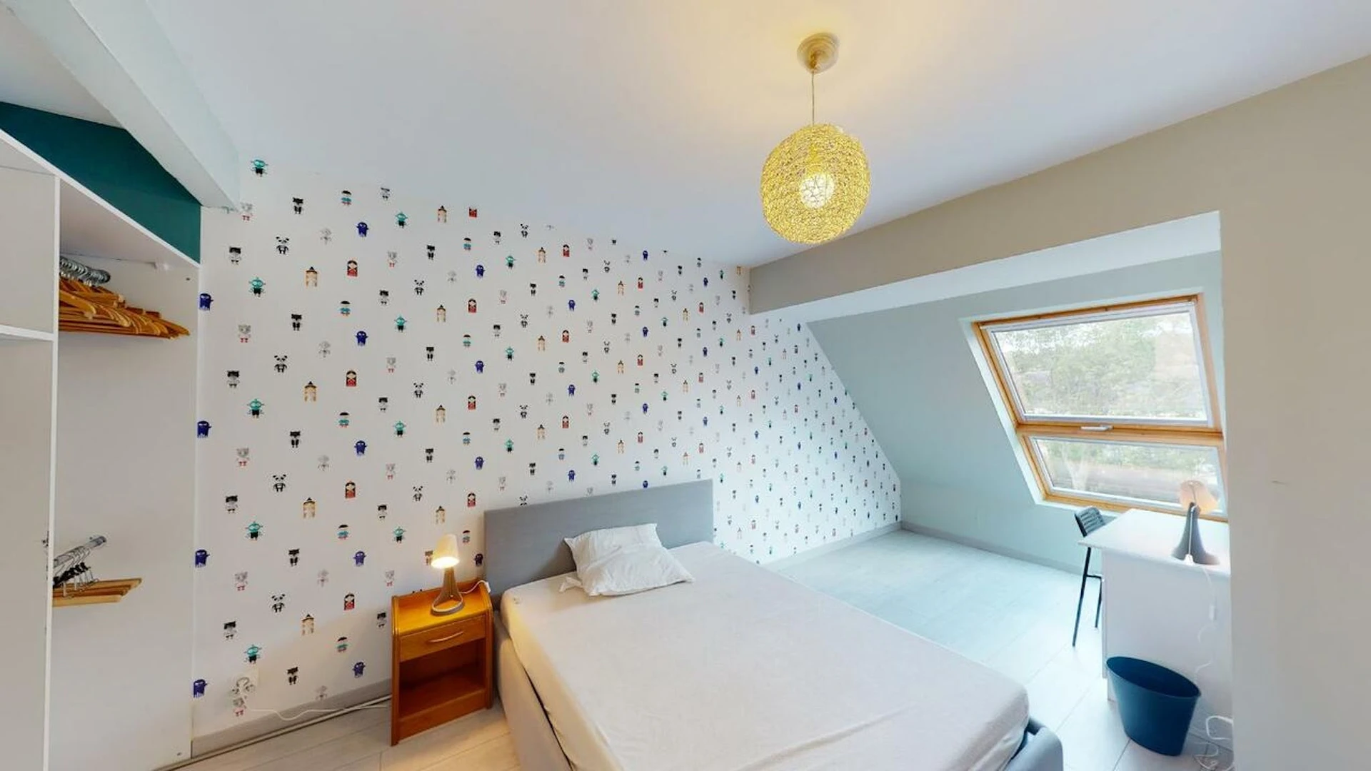 Zimmer mit Doppelbett zu vermieten brest
