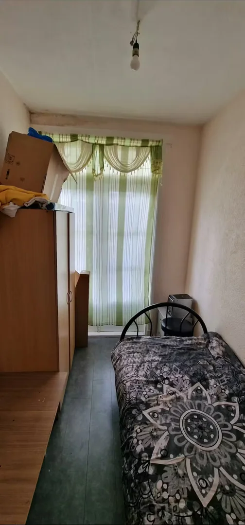 Habitación asequible para estudiantes con buena iluminación en 