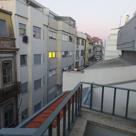 Apartamento inteiro em Rua de Santo Ildefonso 74, imagem 10 de 23