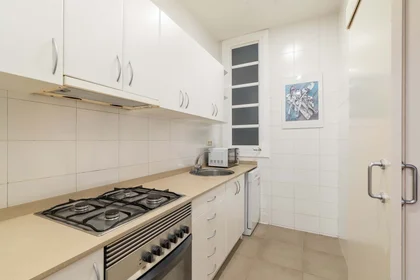 Całe miejsce Av. del Paral·lel, 92, 08015 Barcelona, España, obraz 13 20