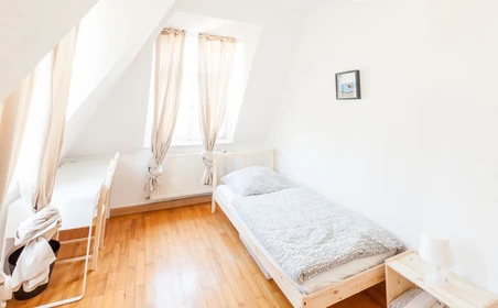 Room for rent with double bed Munchen