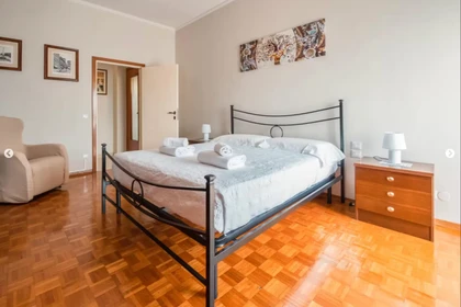 Logement de 2 chambres à Firenze