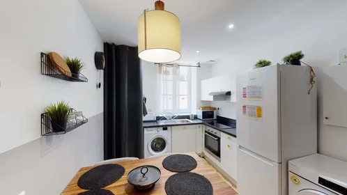 Privatzimmer in der 1bis Rue d'Enfer, 63000 Clermont-Ferrand, France, bild 30 von 32