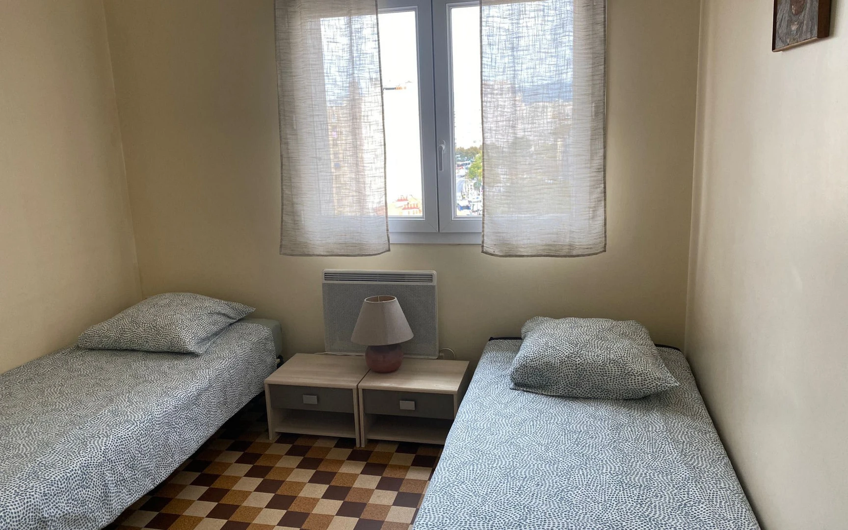2-Zimmer-Unterkunft in Marseille