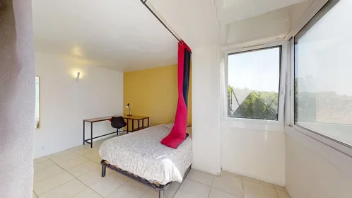 Privatzimmer in der Avenue de la Trillade, , bild 2 von 10