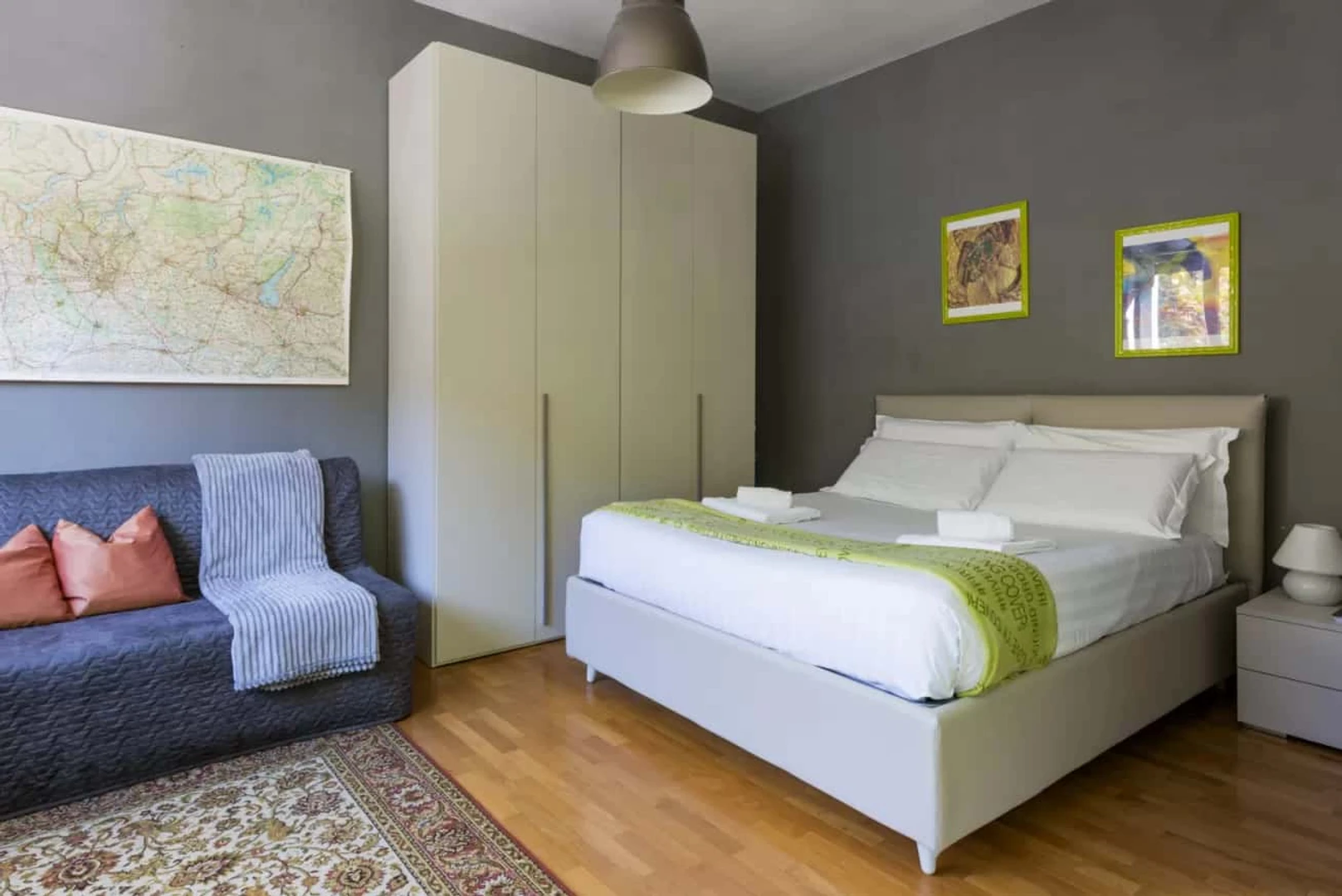 Accommodation in the centre of Como