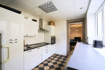 Stanza privata in 64 rue d'Isly, immagine 10 di 17