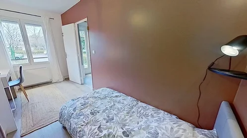 Chambre privée à Rue François Couperin, Grand'Mare, image 5 de 10