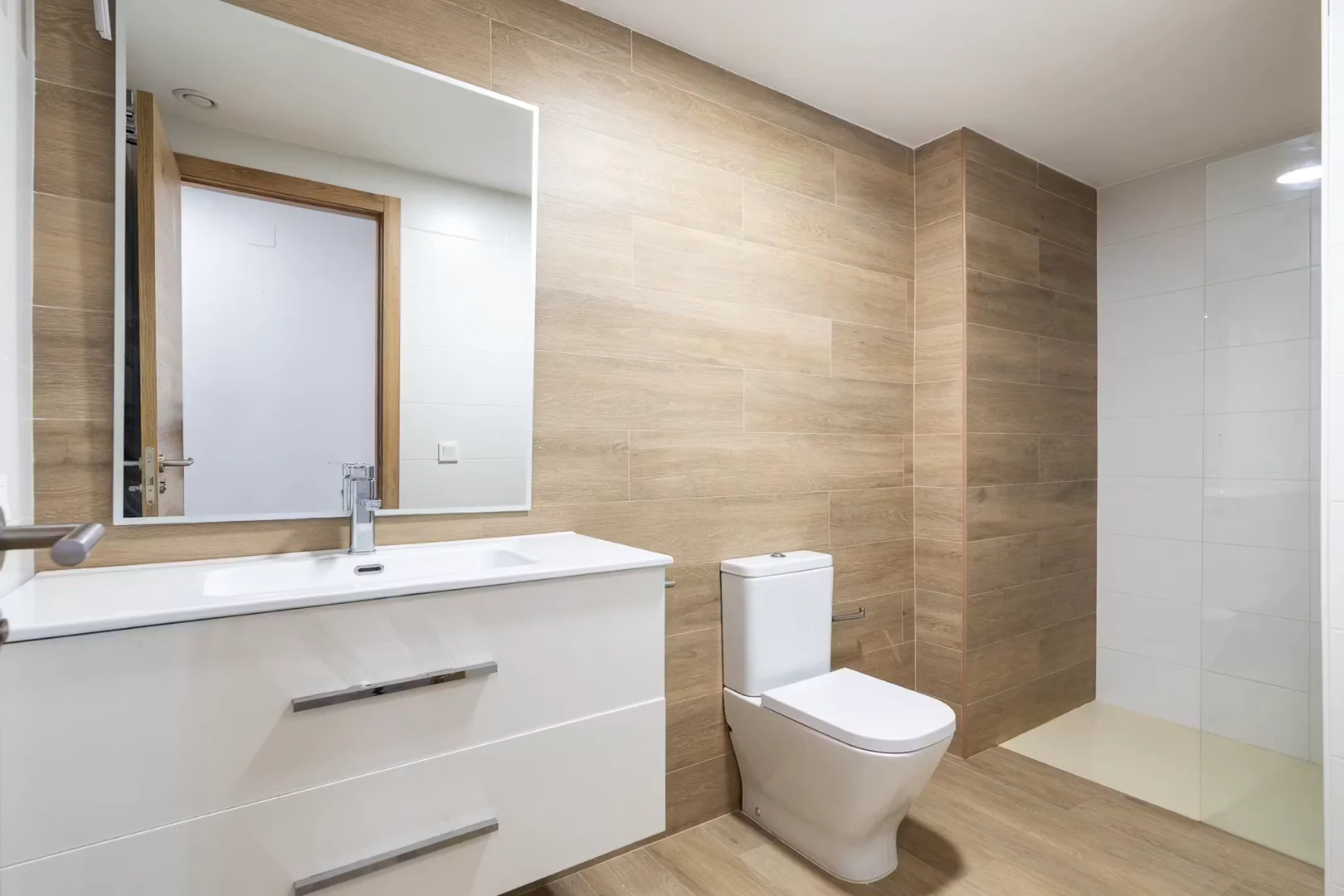 Habitación acogedora para estudiantes disponible en 