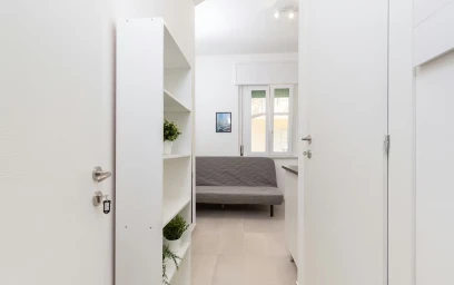 Logement entier à Viale Fratelli Spazzoli, image 1 de 3