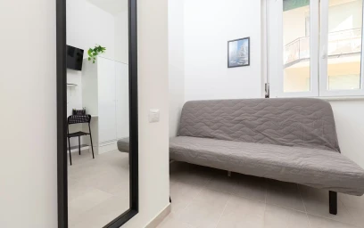 Logement entier à Viale Fratelli Spazzoli, image 2 de 3