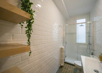 Private room at West Monroe Street, Bouldin Creek, image 7 of 10