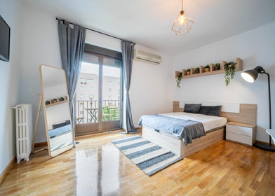 Quarto privado em West Monroe Street, Bouldin Creek, imagem 1 de 10