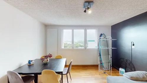 Habitación privada en Square du Poitou, Bellevue, imagen 8 de 10
