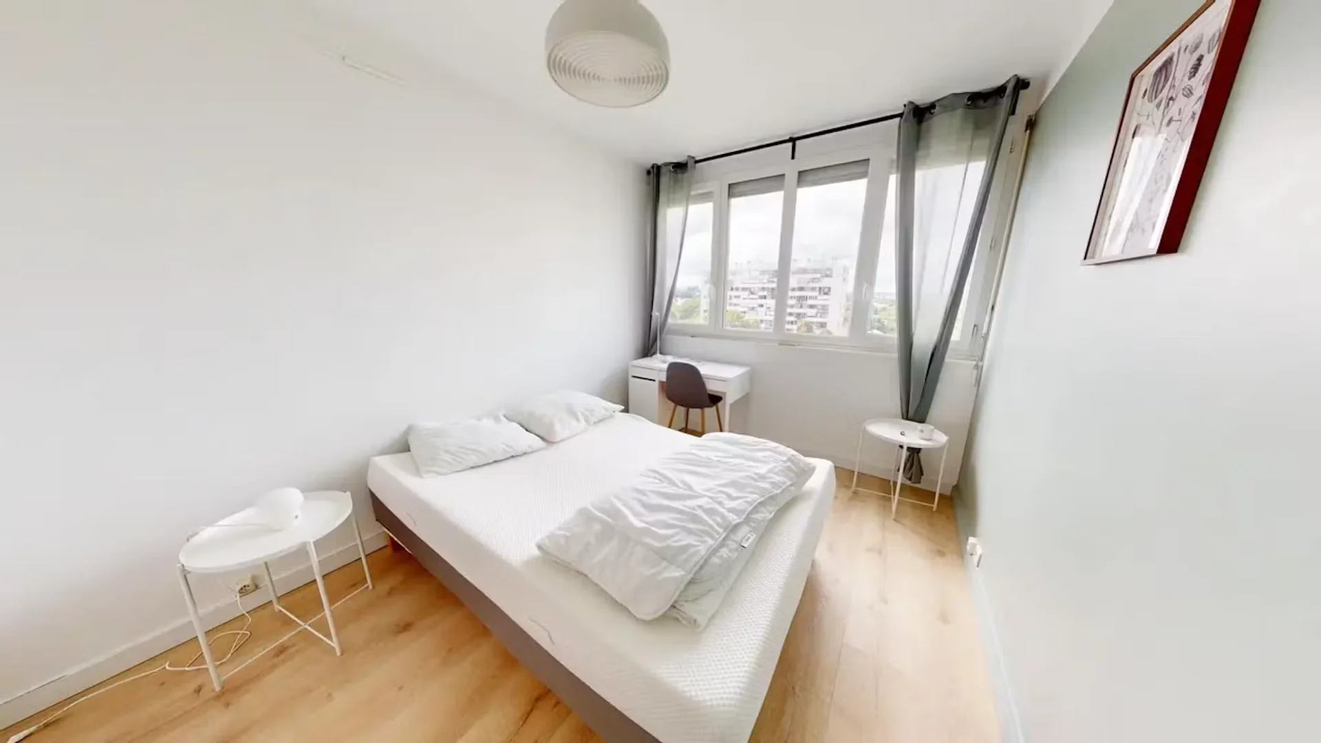 Cozy room for students available in