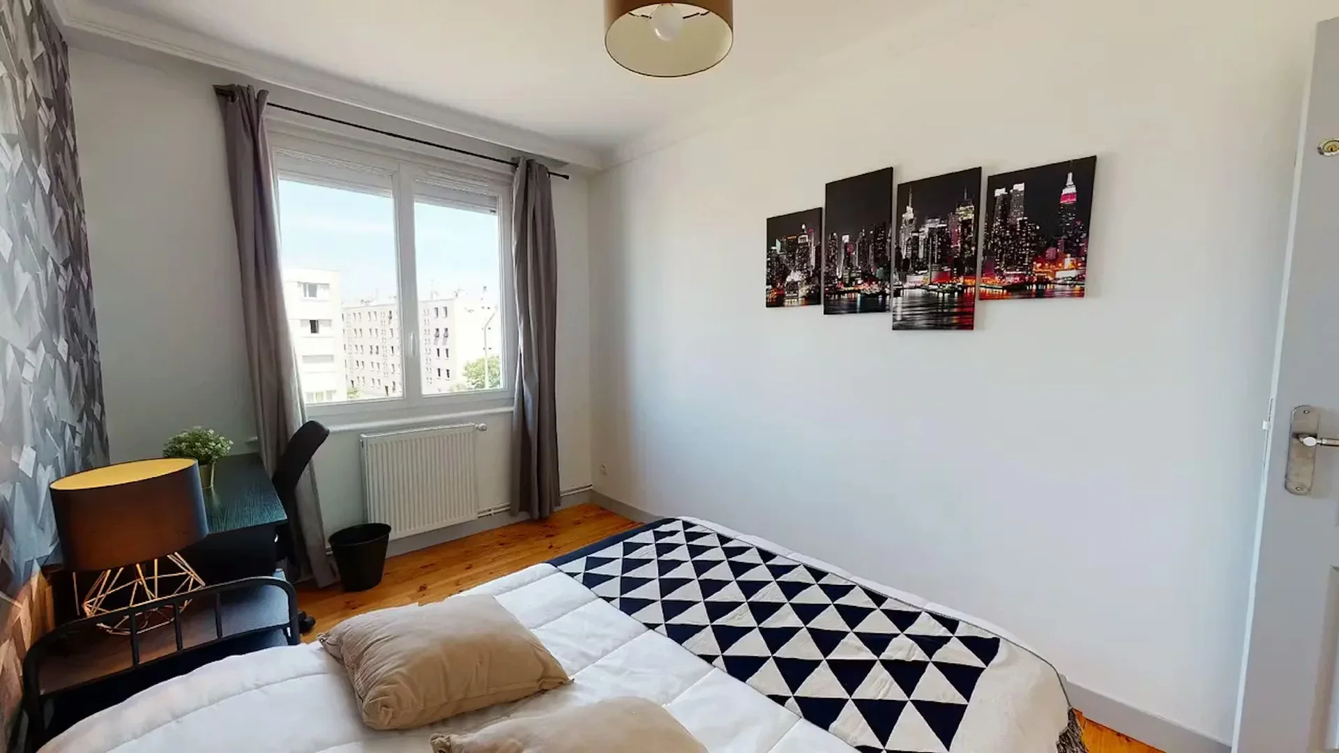 Chambre d'étudiant bon marché à proximité du campus dans 