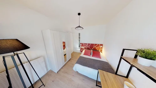 Habitación privada barata en Lyon