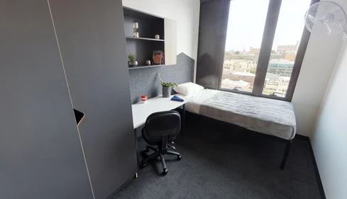 Quarto para alugar ao mês em Melbourne