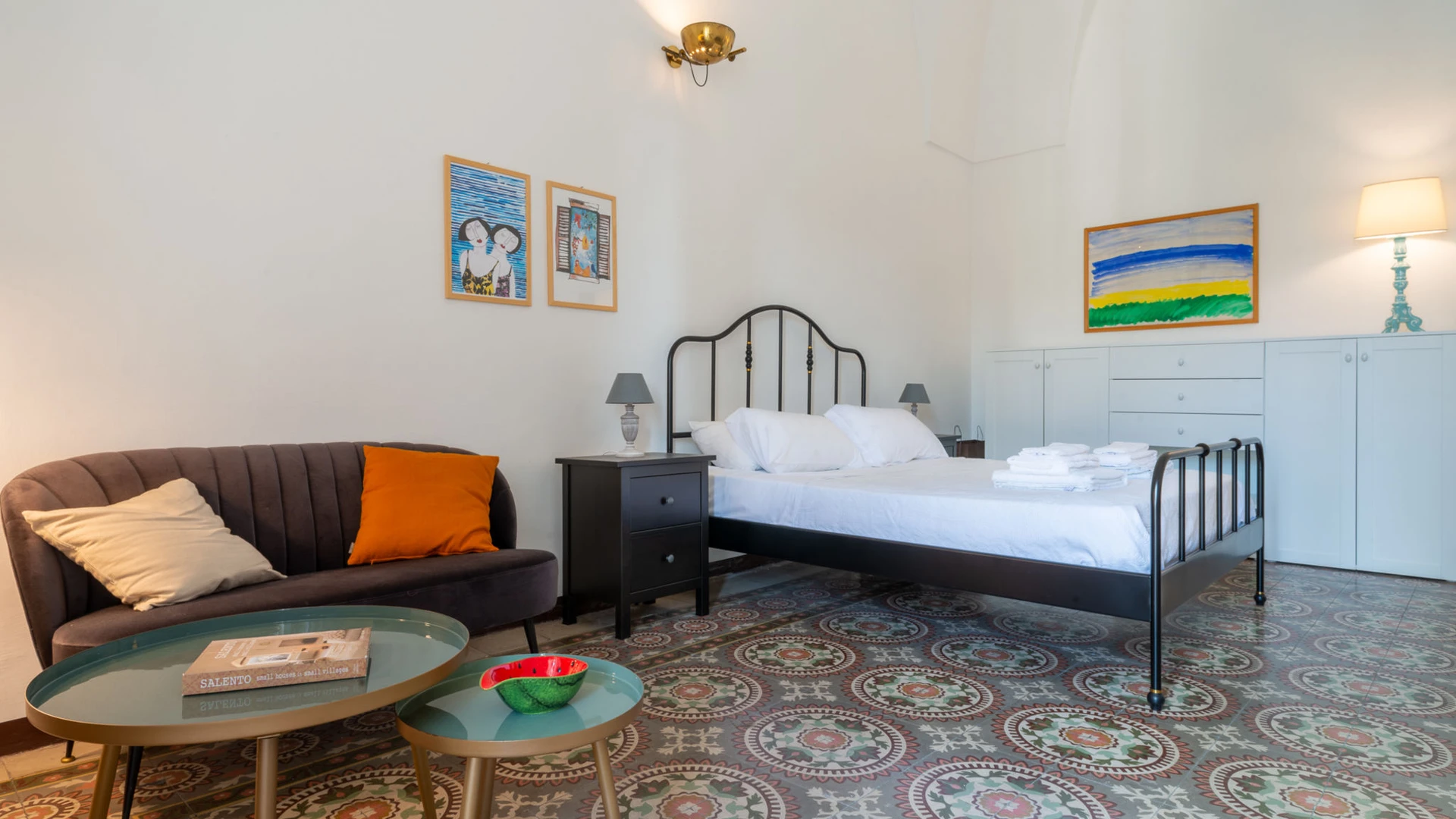 Alojamiento con 3 habitaciones en Lecce