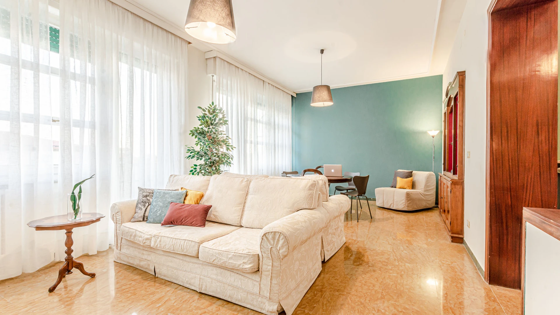 Moderne und helle Wohnung in Livorno